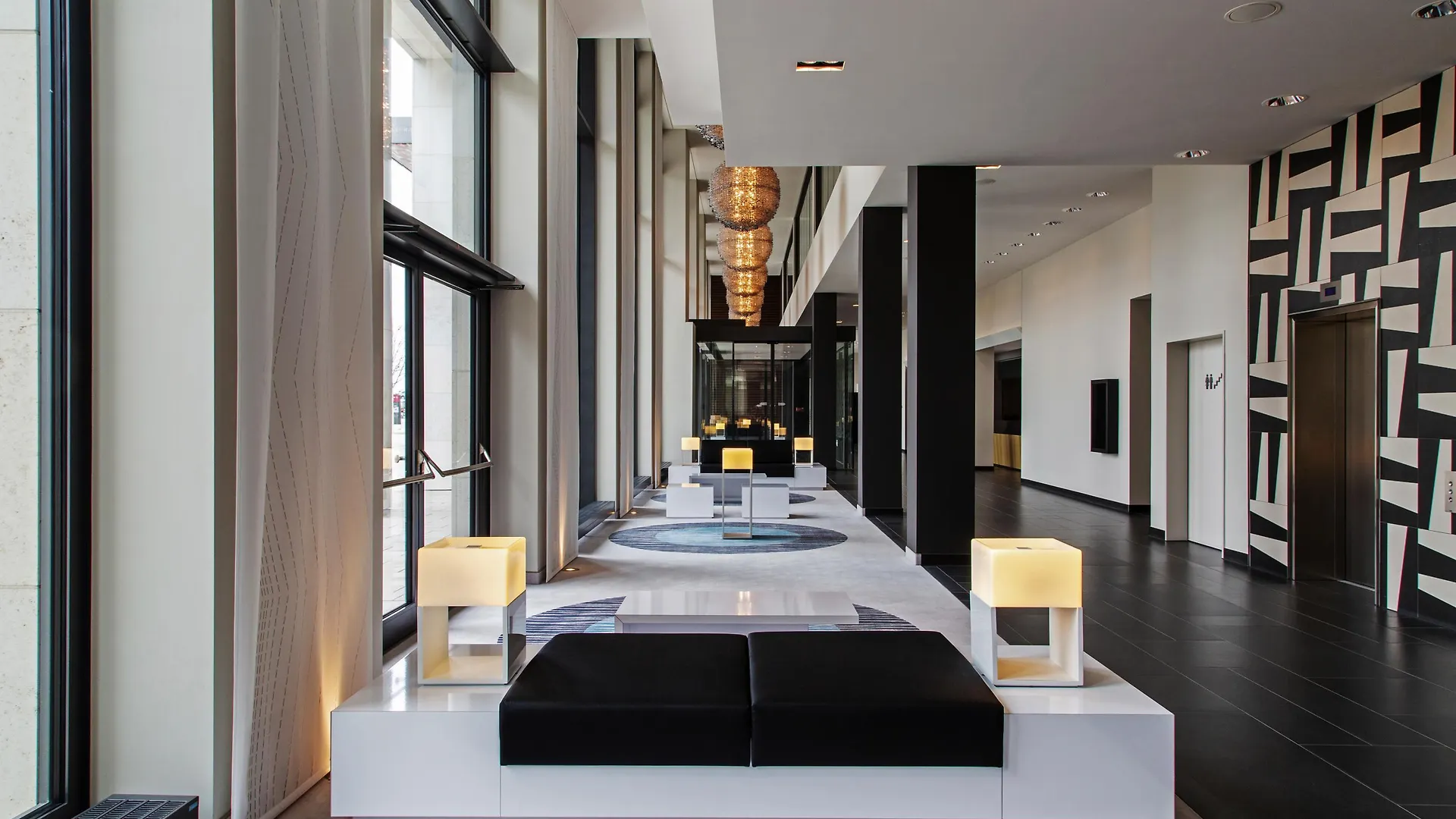 ****  Steigenberger Airport Hotel Berlin シェーネフェルト ドイツ