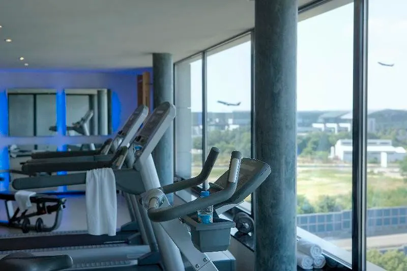 Steigenberger Airport Hotel Berlin シェーネフェルト ドイツ